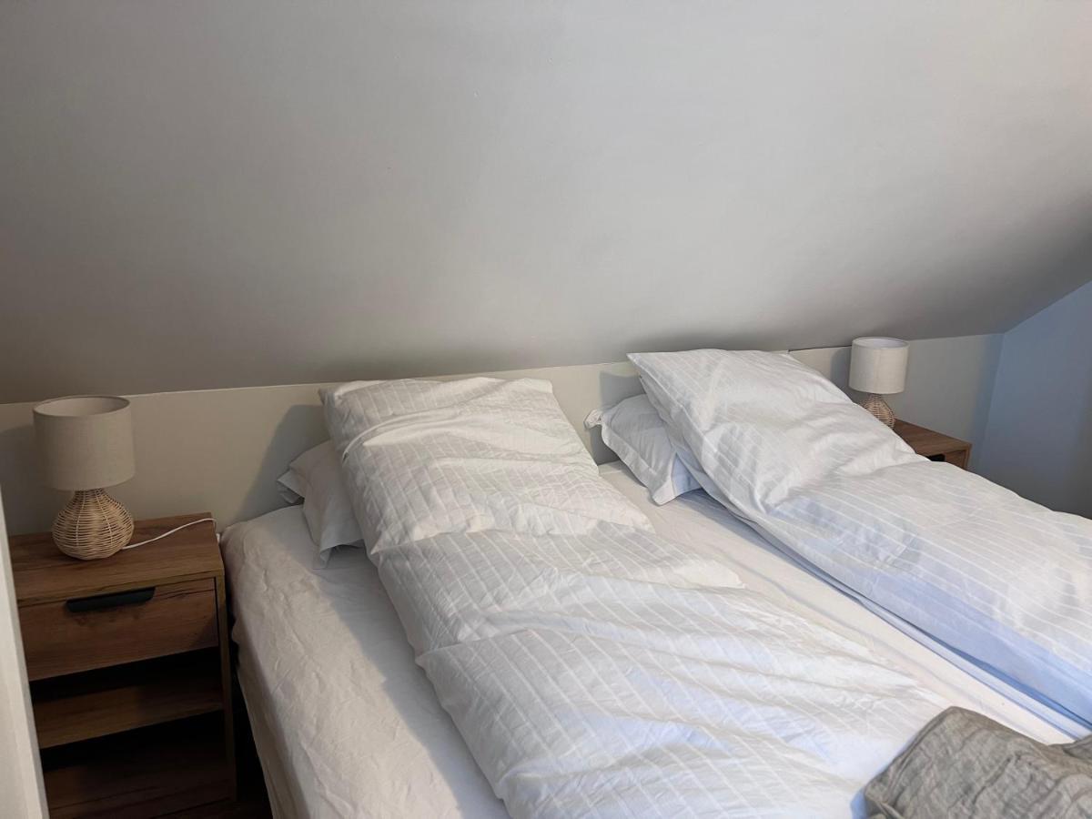 Akureyri Apartments *